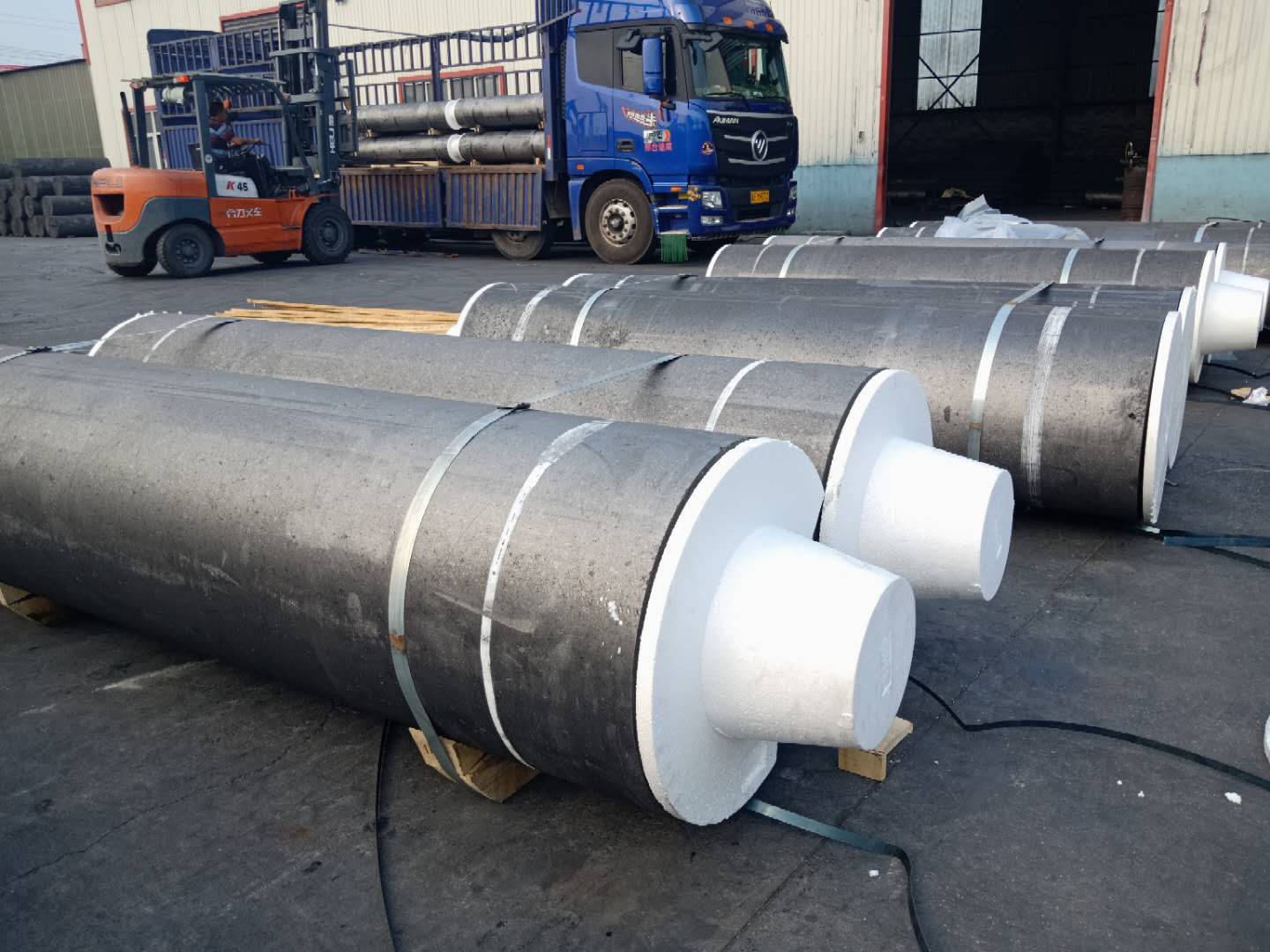 Graphite Electrode for Electric Arc Furnace Steelmaking